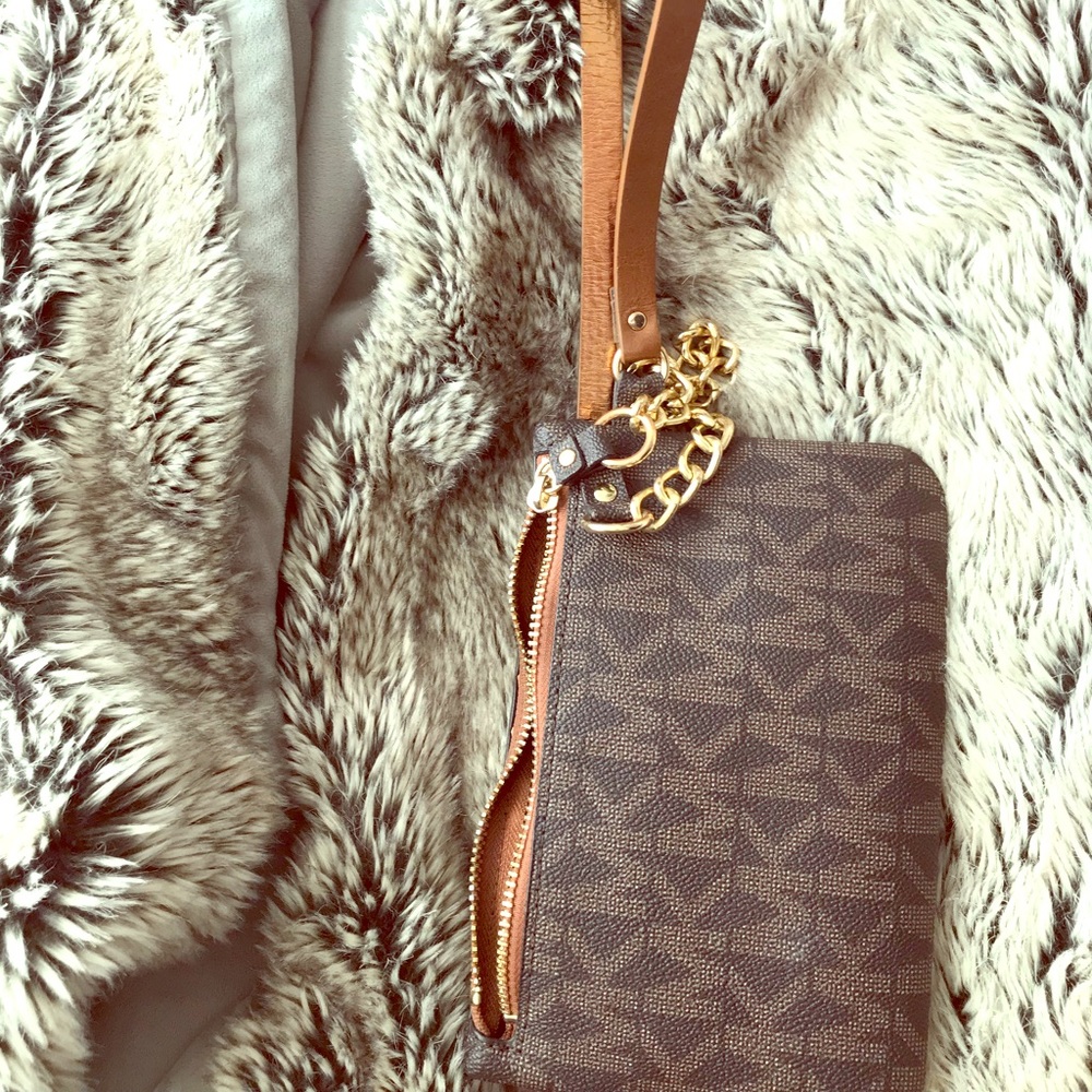 Michael Kors “fanny pack”